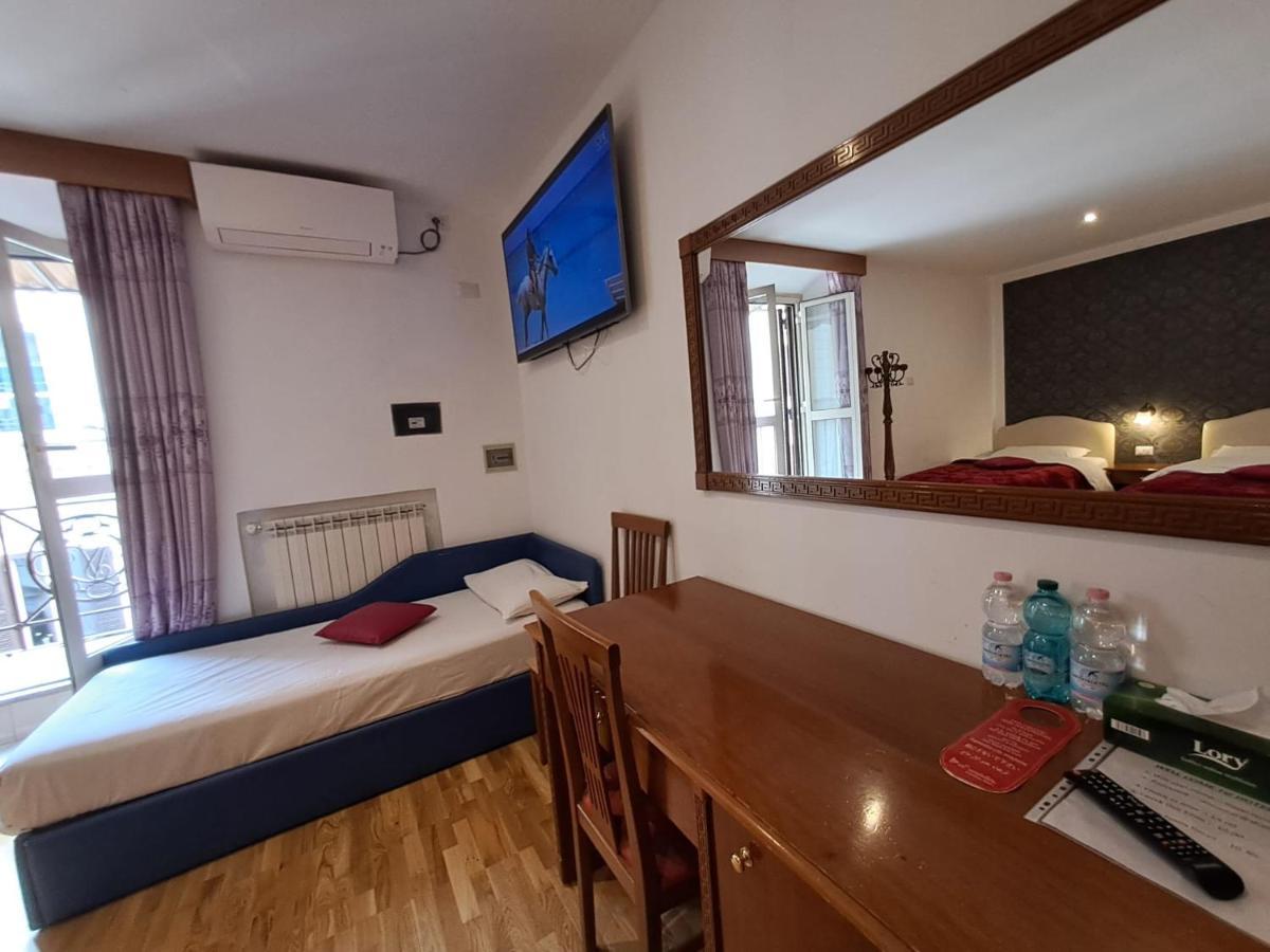 Hotel Fenicia Řím Exteriér fotografie