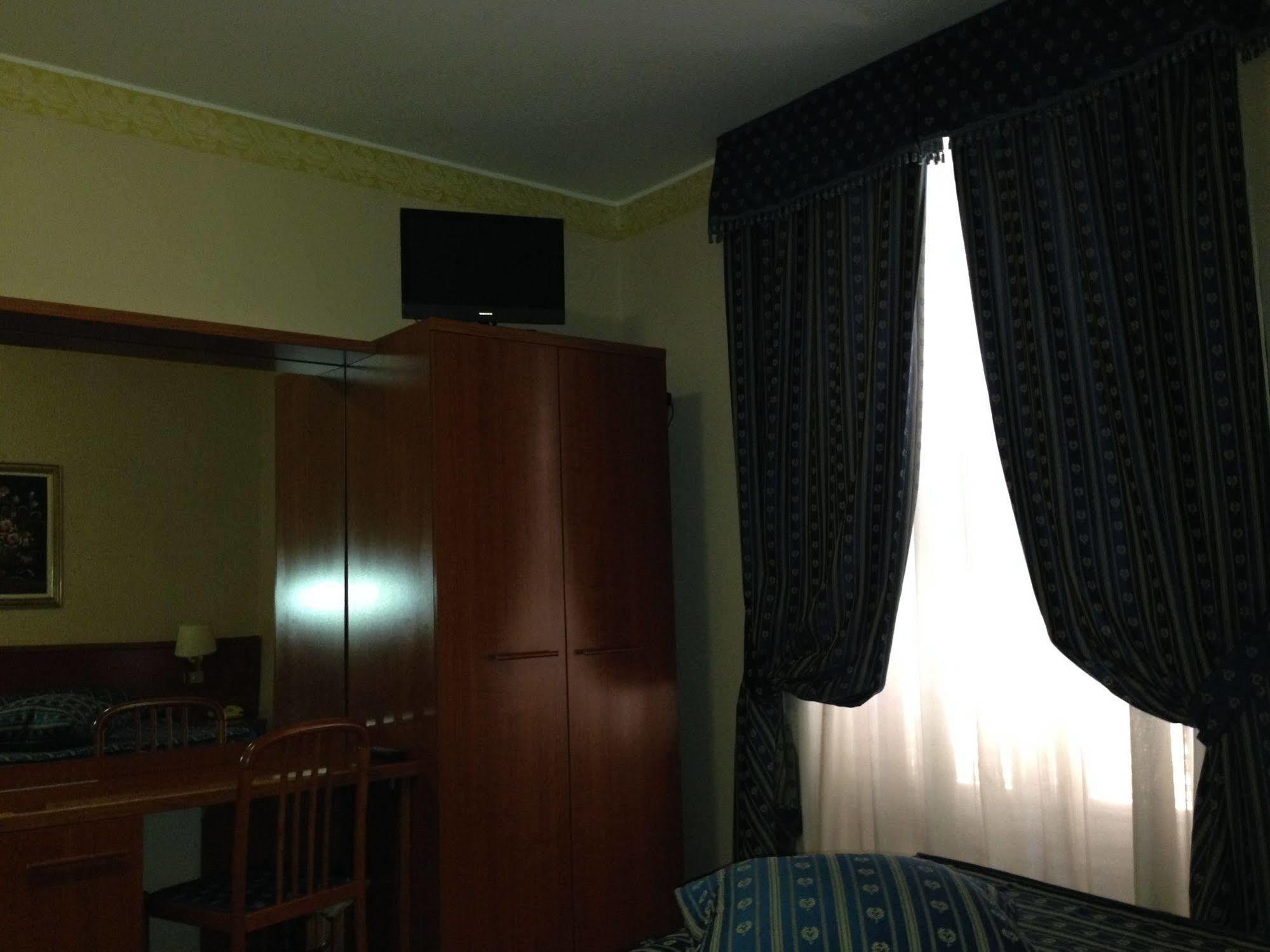 Hotel Fenicia Řím Exteriér fotografie